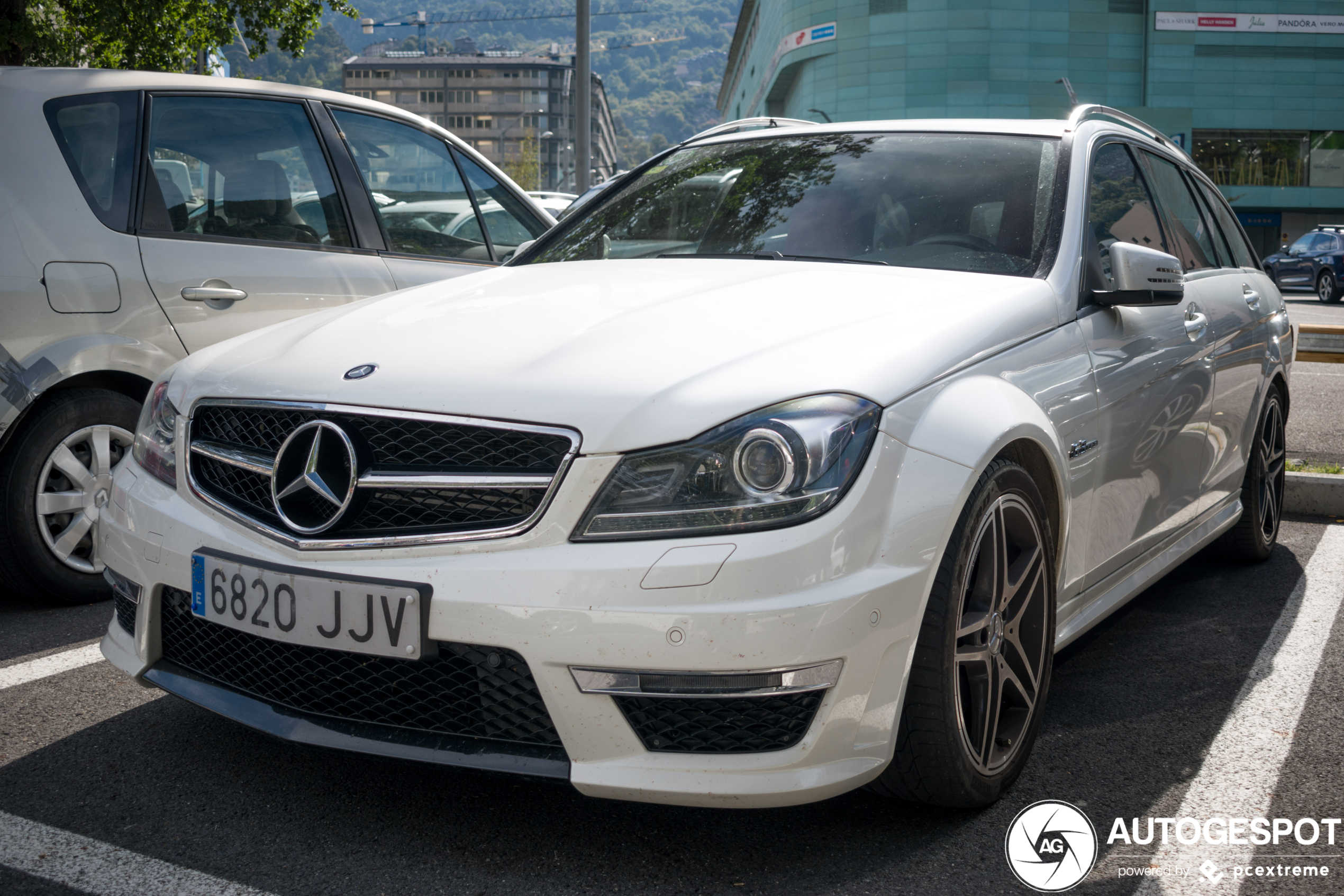 Mercedes-Benz C 63 AMG Estate 2012