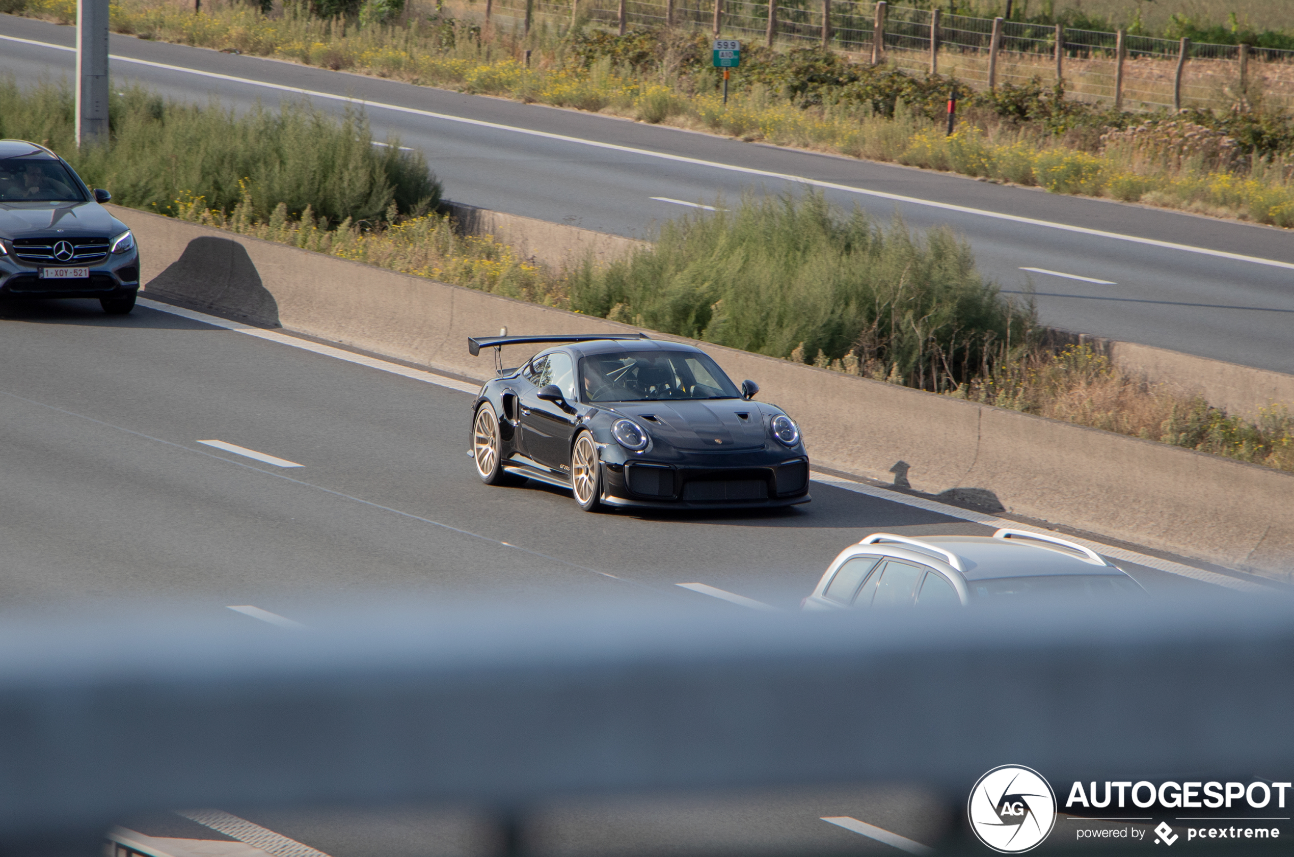 Porsche 991 GT2 RS Weissach Package