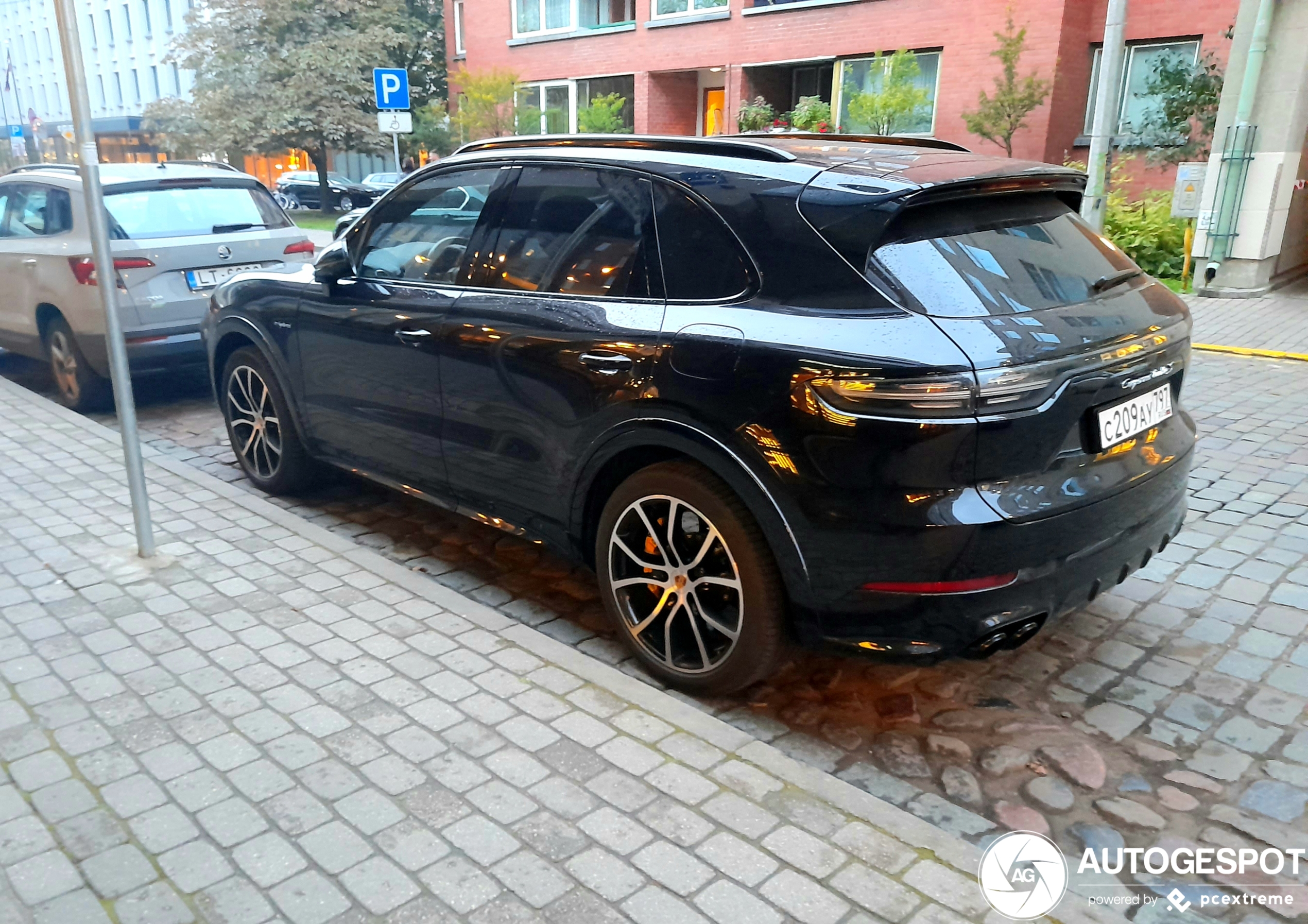 Porsche Cayenne Turbo S E-Hybrid