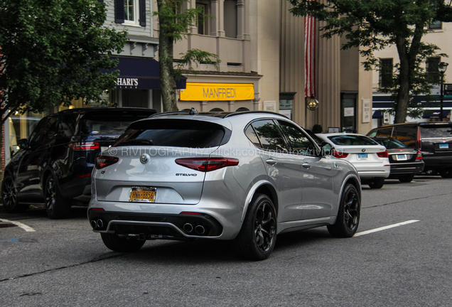 Alfa Romeo Stelvio Quadrifoglio