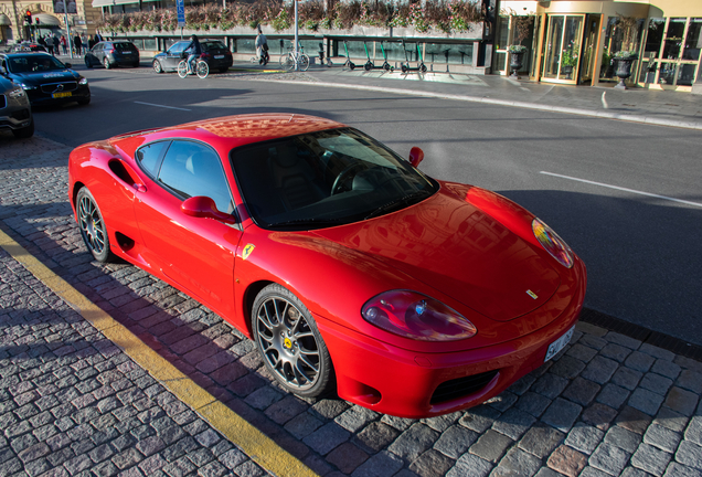 Ferrari 360 Modena