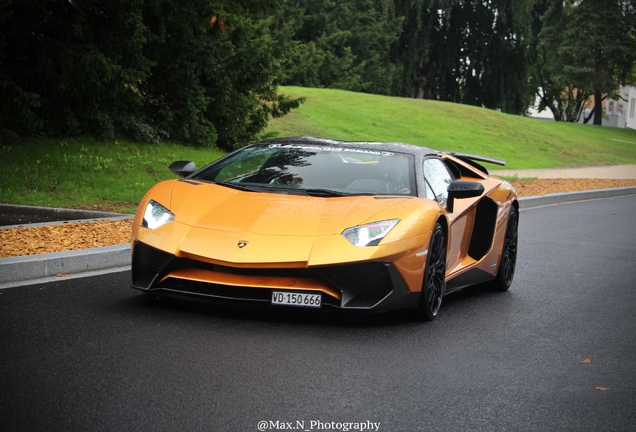 Lamborghini Aventador LP750-4 SuperVeloce Roadster