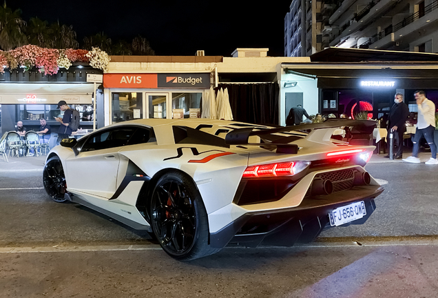 Lamborghini Aventador LP770-4 SVJ