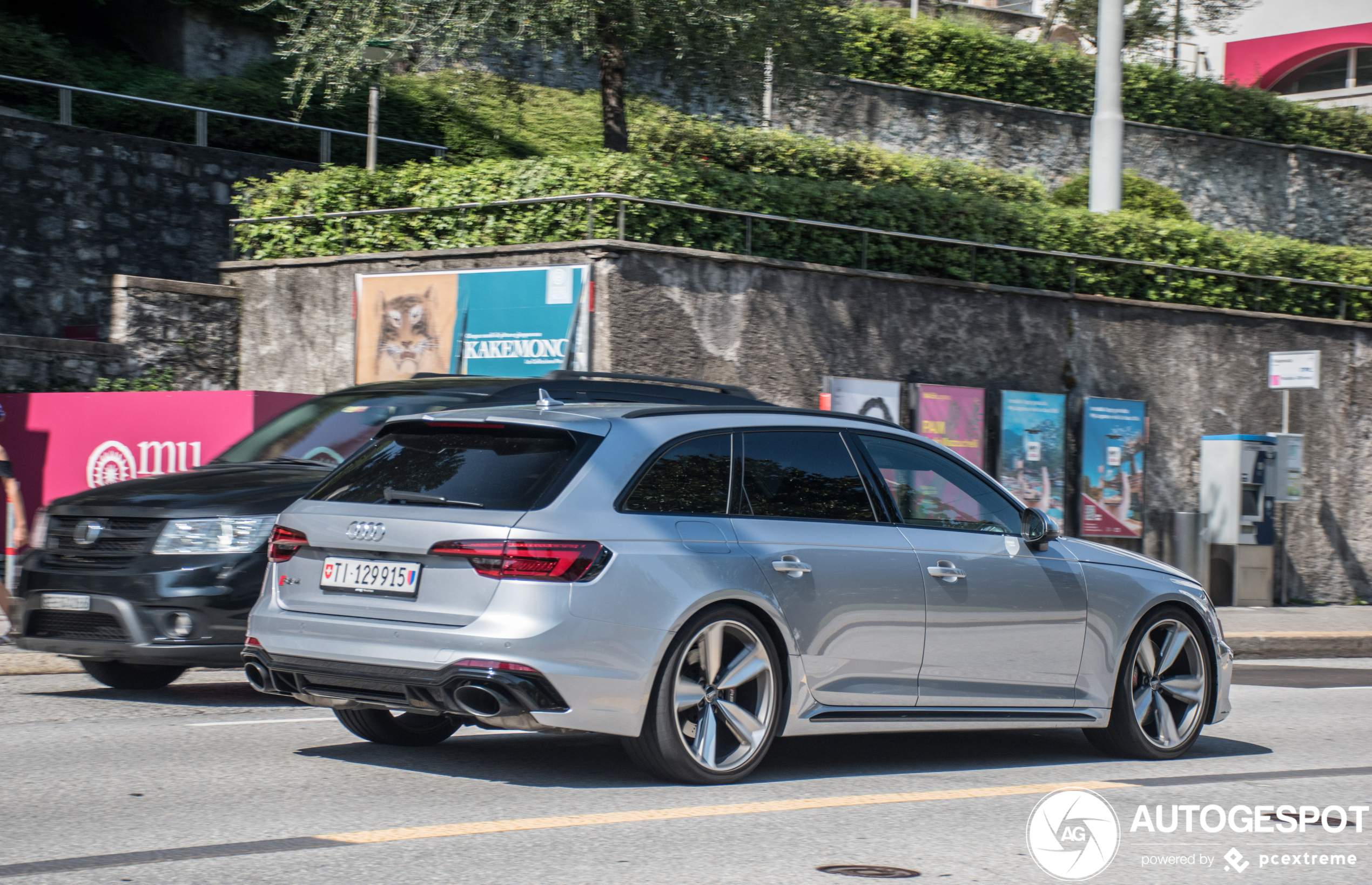 Audi RS4 Avant B9