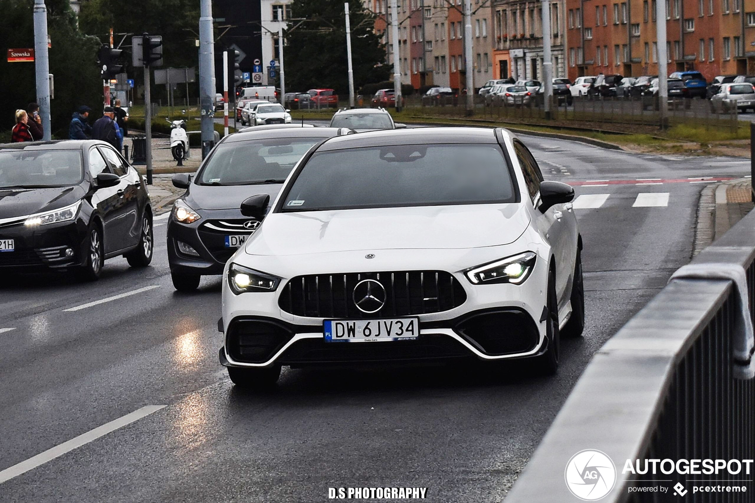 Mercedes-AMG CLA 45 S Shooting Brake X118