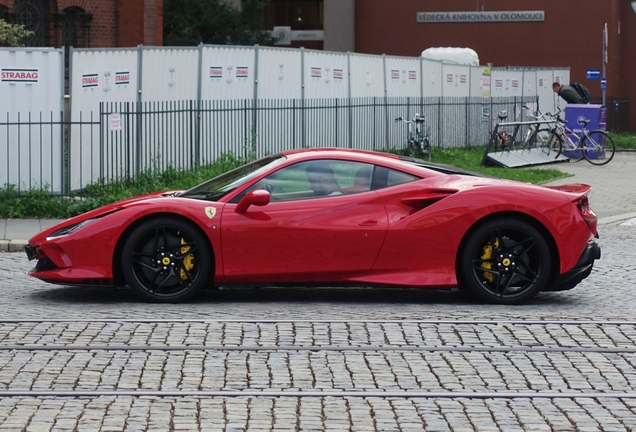 Ferrari F8 Tributo