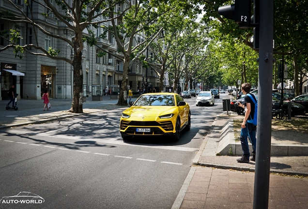 Lamborghini Urus