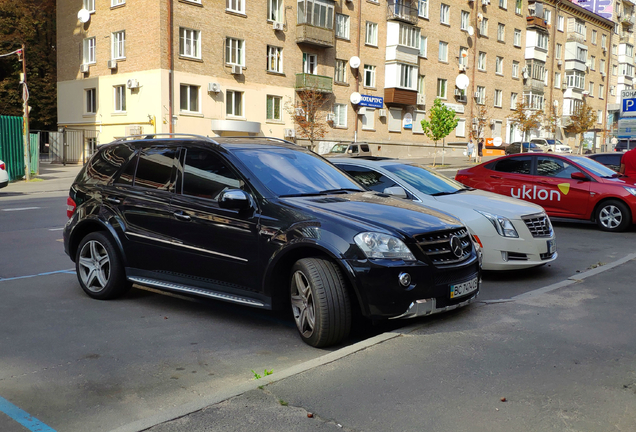 Mercedes-Benz ML 63 AMG W164 2009