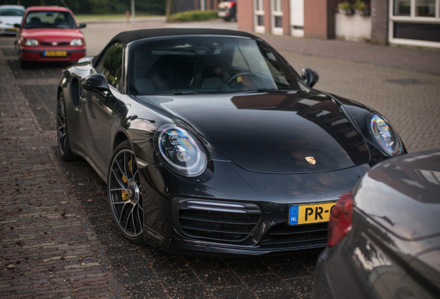 Porsche 991 Turbo S Cabriolet MkII