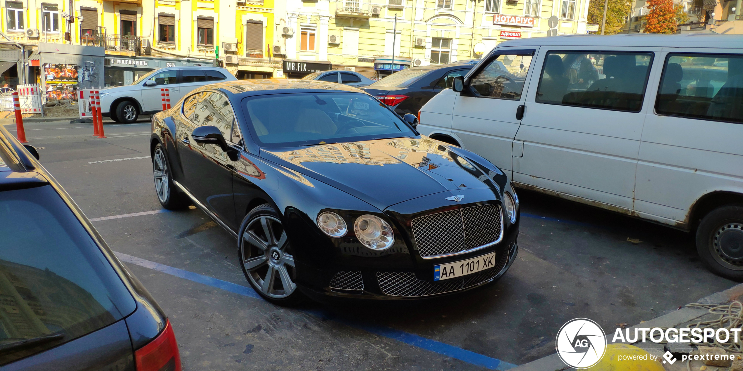 Bentley Continental GT 2012