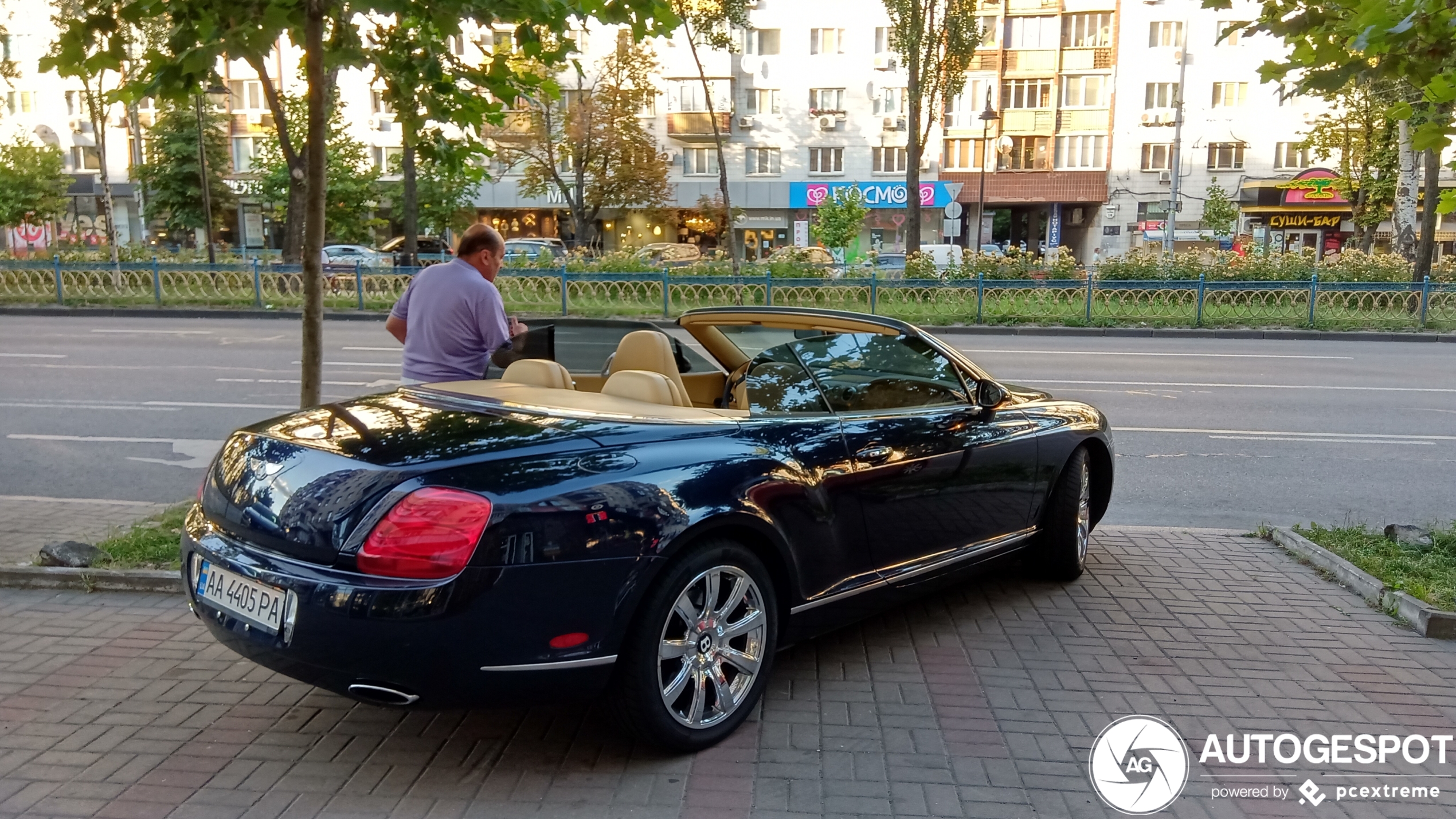 Bentley Continental GTC