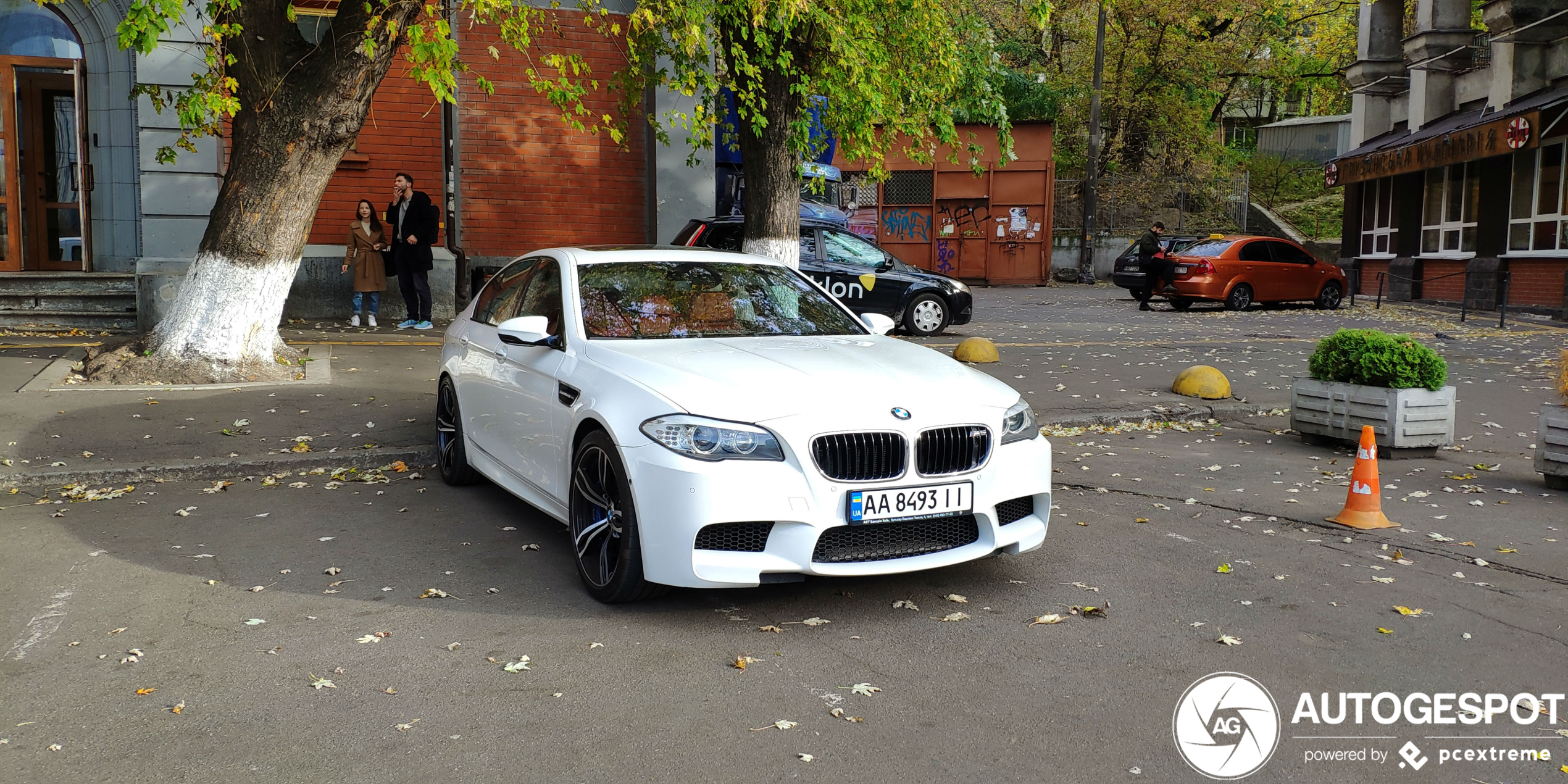 BMW M5 F10 2011