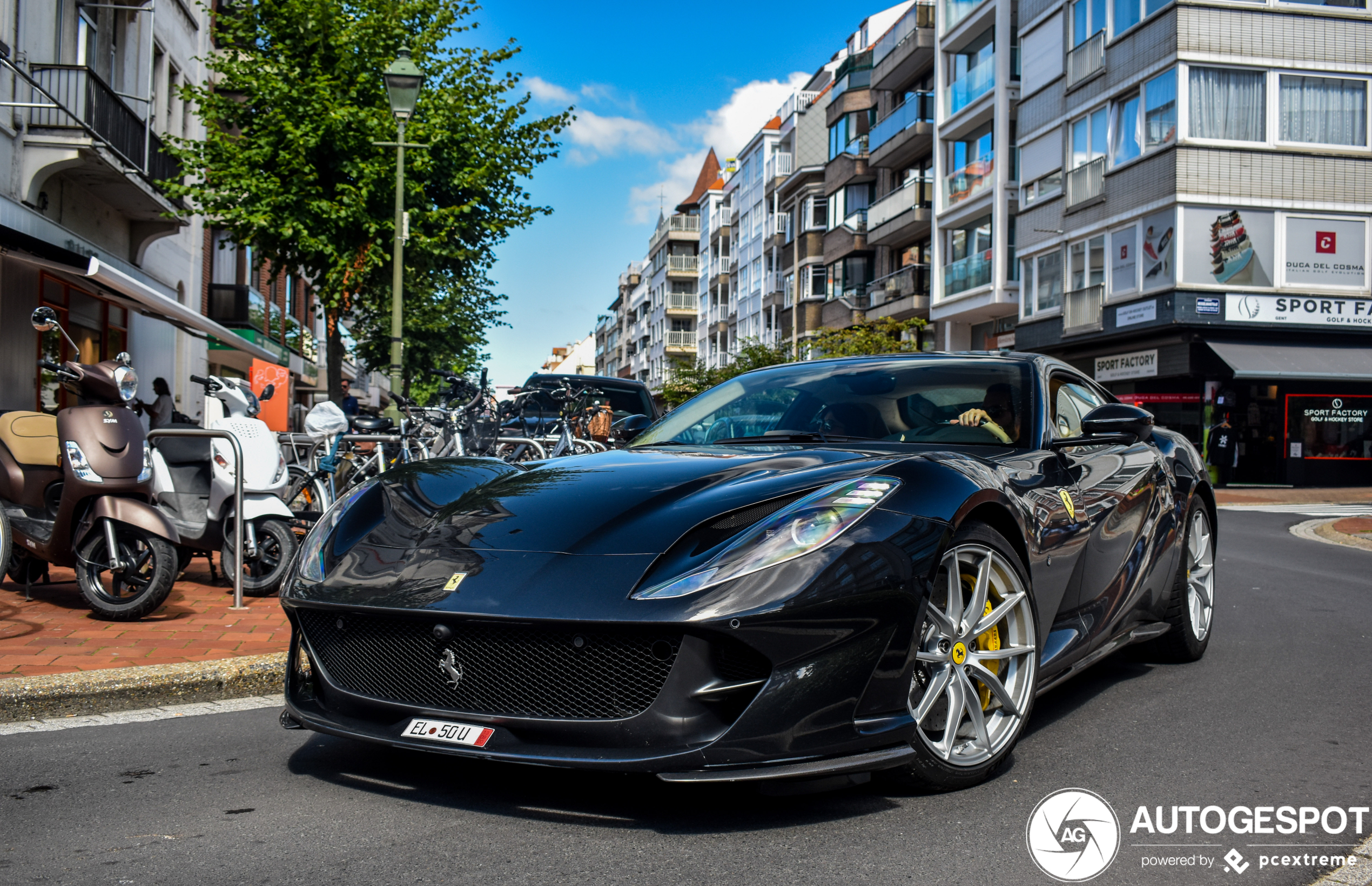 Ferrari 812 Superfast