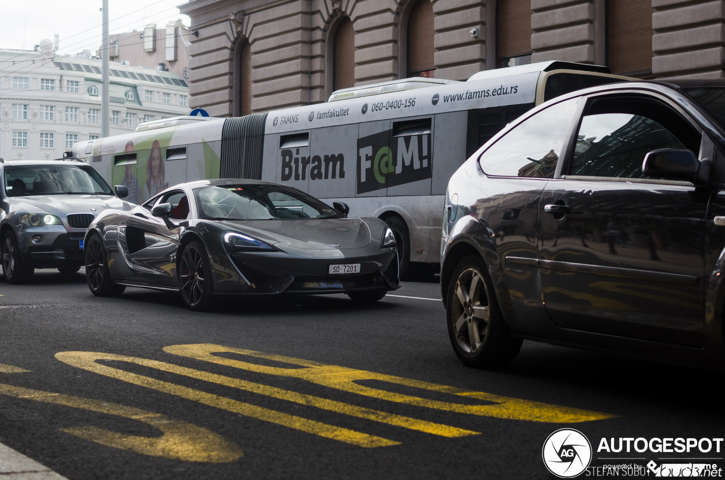 McLaren 570S