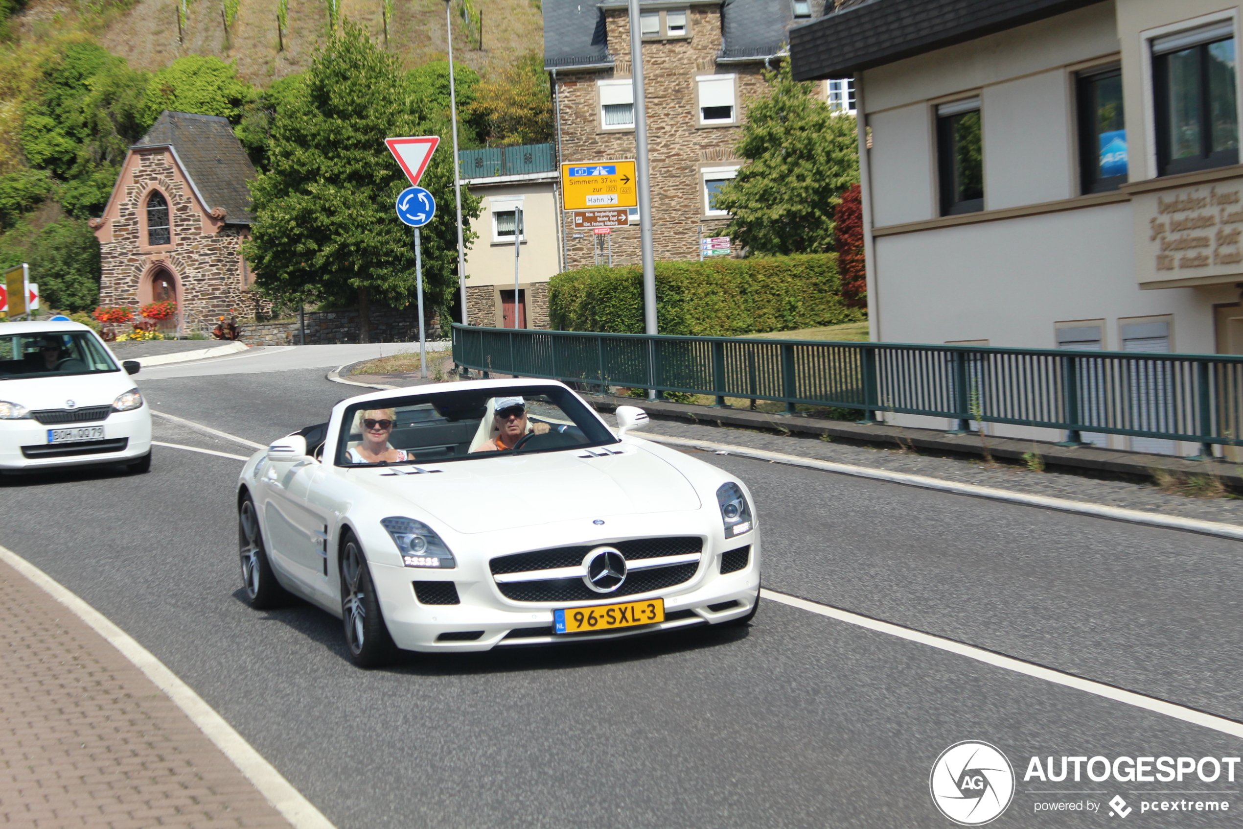 Mercedes-Benz SLS AMG Roadster