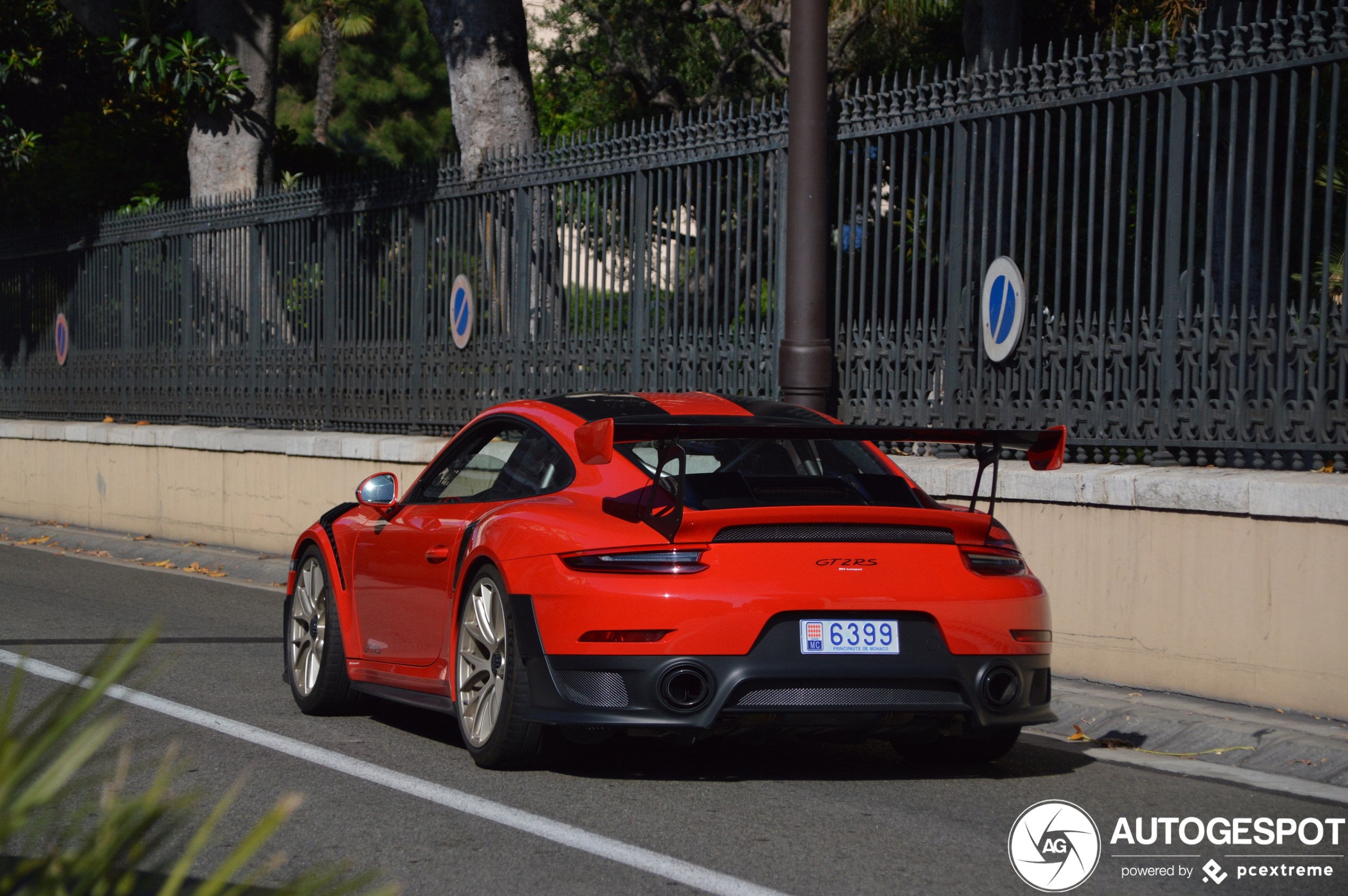 Porsche 991 GT2 RS Weissach Package