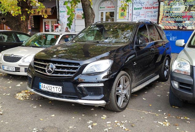 Mercedes-Benz ML 63 AMG W166