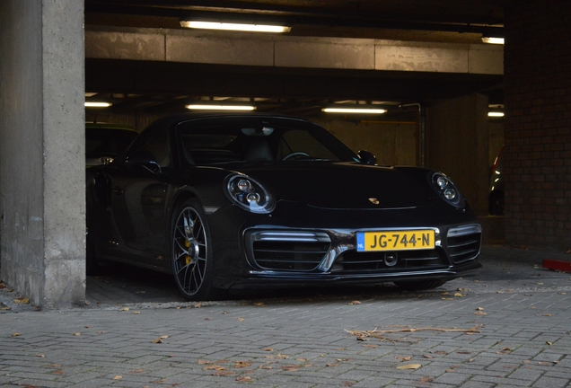 Porsche 991 Turbo S Cabriolet MkII