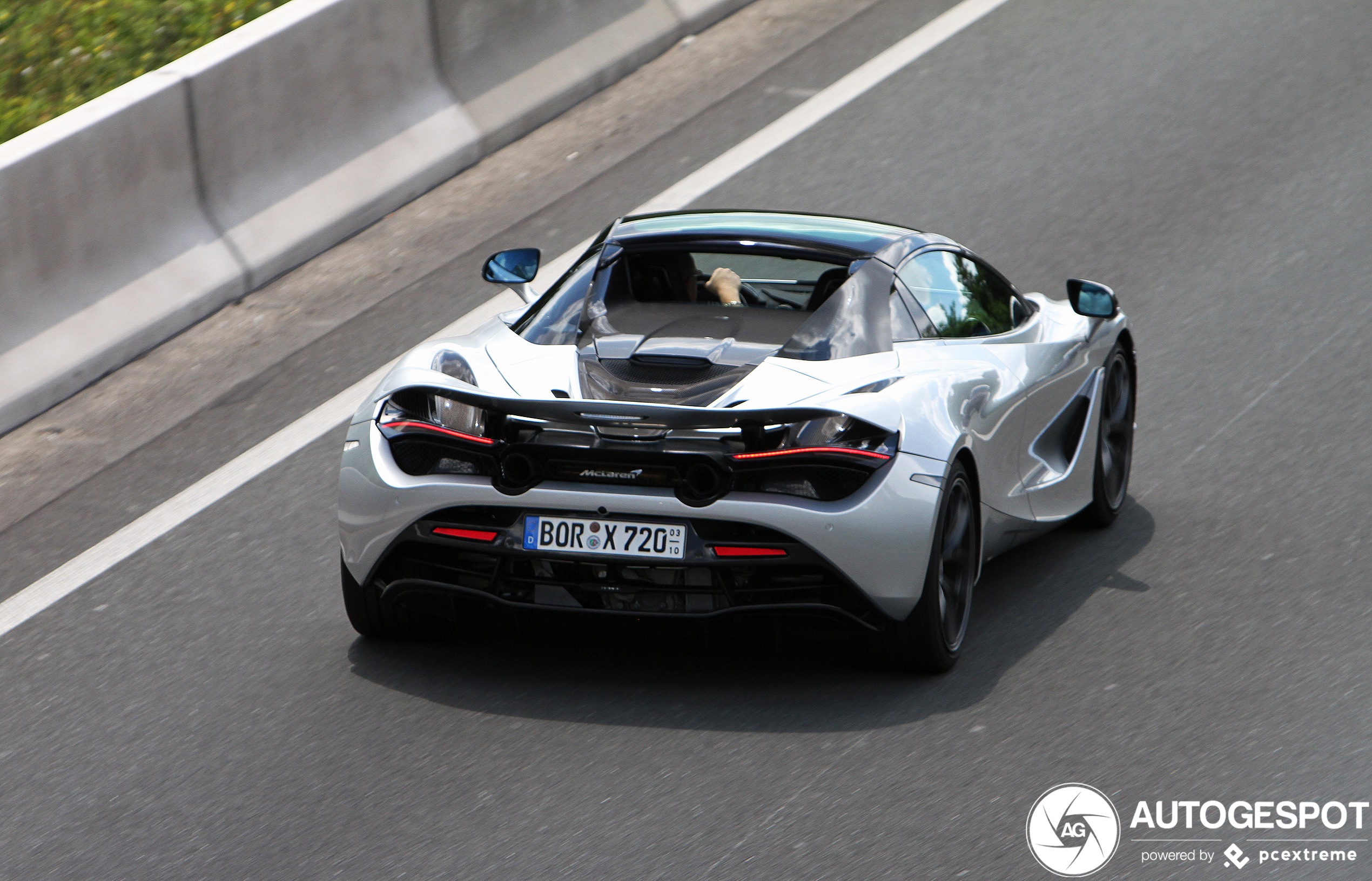 McLaren 720S Spider