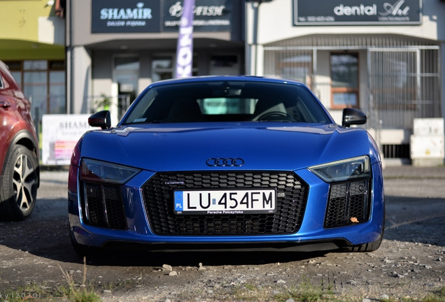 Audi R8 V10 Plus 2015