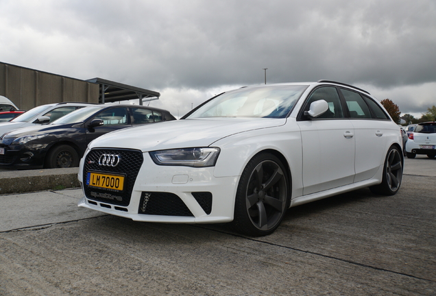 Audi RS4 Avant B8