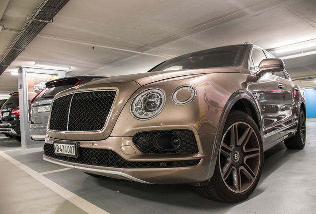 Bentley Bentayga V8