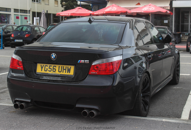 BMW M5 E60 2005