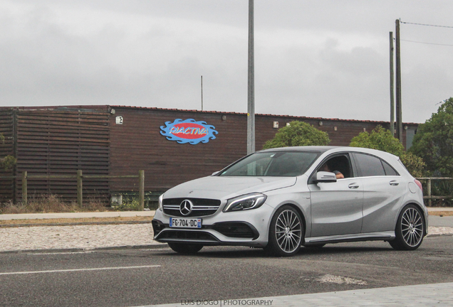 Mercedes-AMG A 45 W176 2015