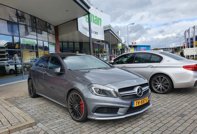 Mercedes-Benz A 45 AMG