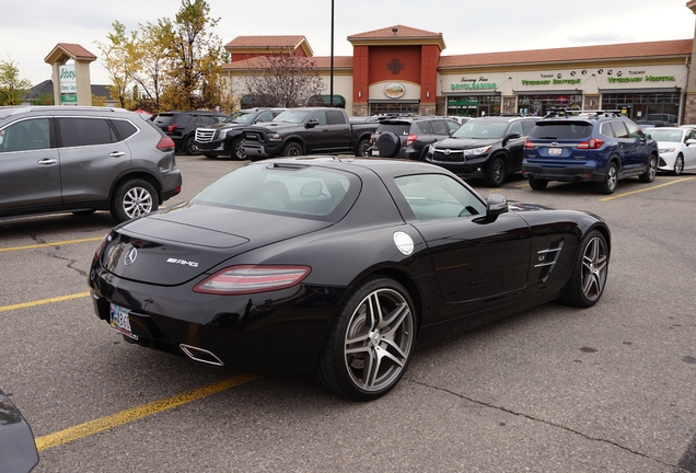 Mercedes-Benz SLS AMG