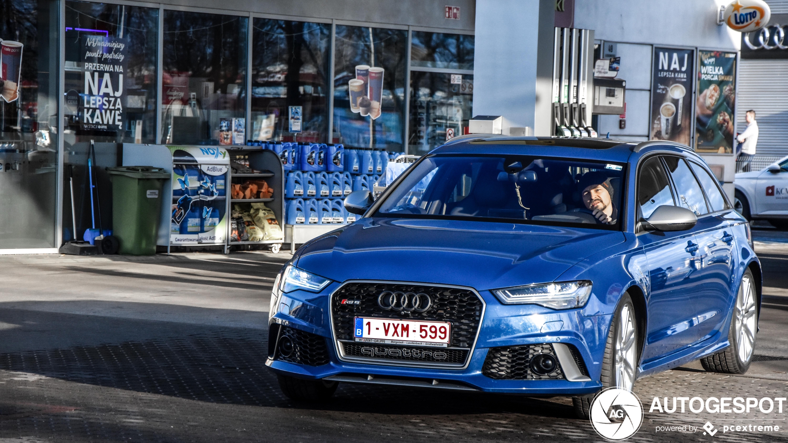 Audi RS6 Avant C7 2015