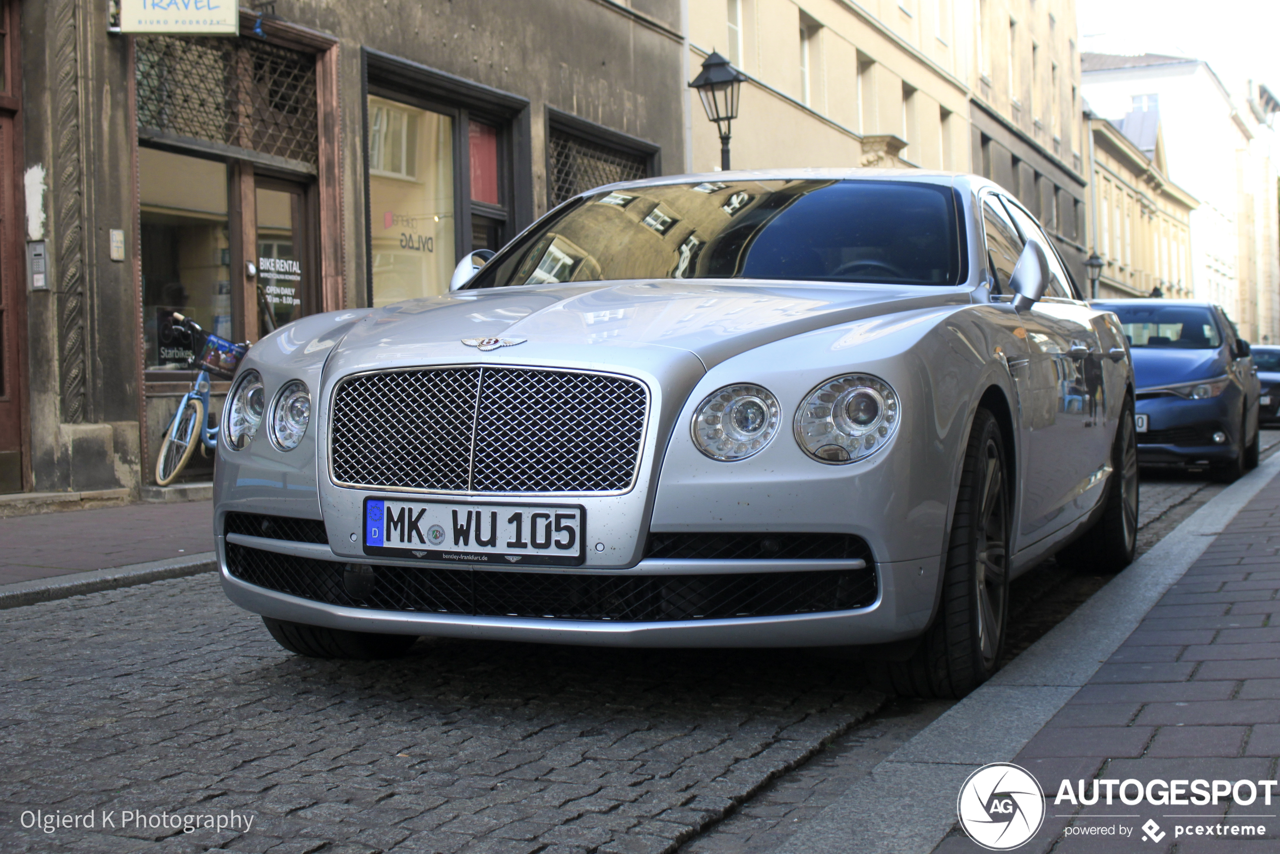 Bentley Flying Spur V8