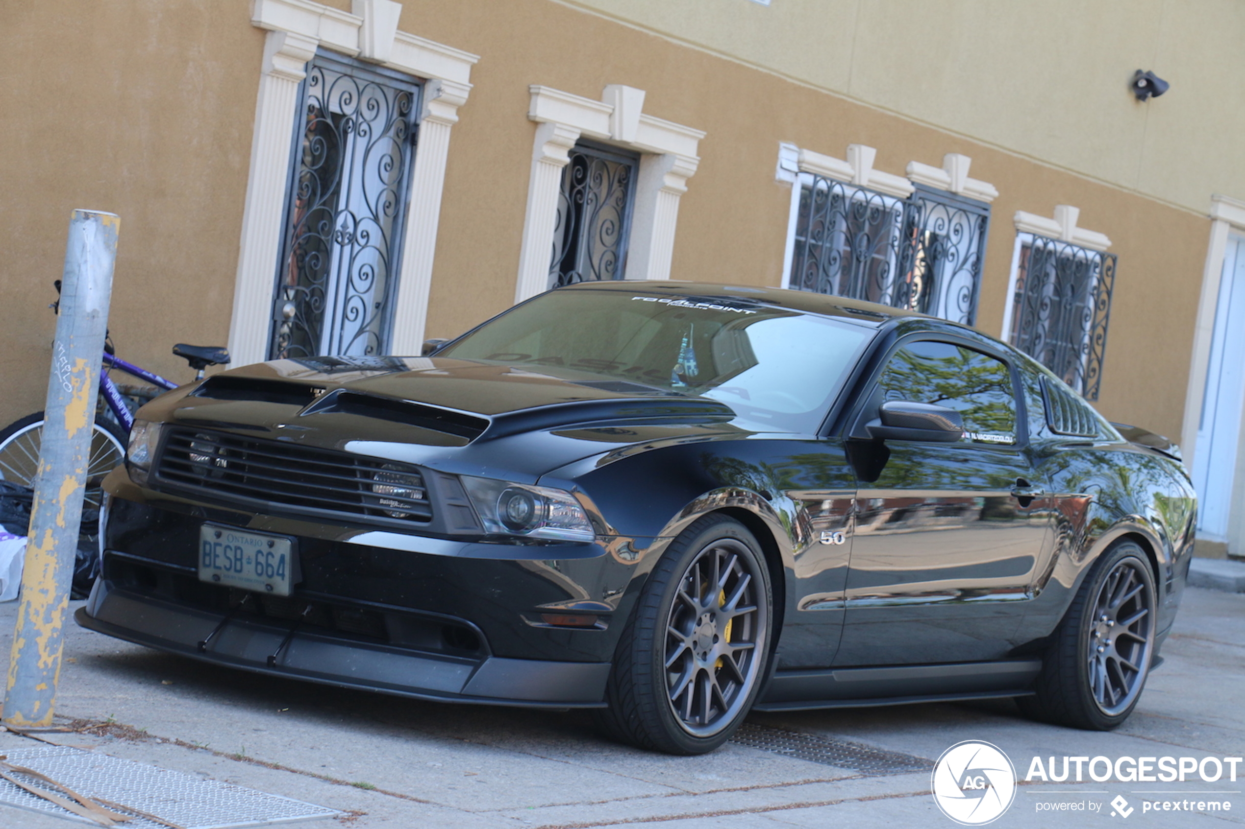 Ford Mustang RTR 2011