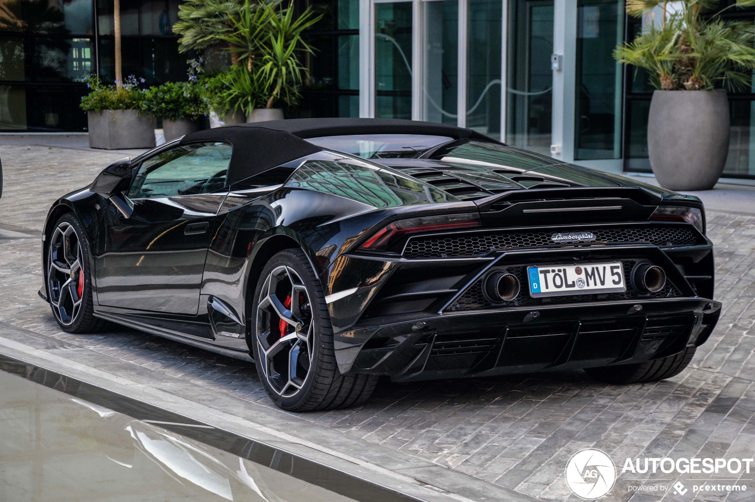 Lamborghini Huracán LP640-4 EVO Spyder