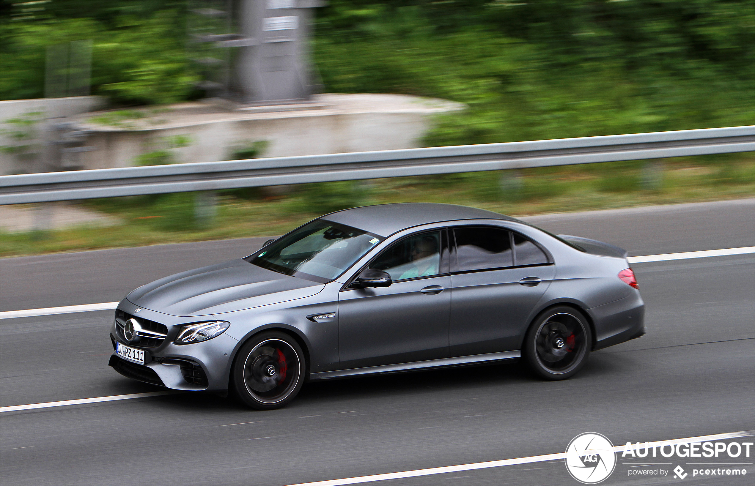 Mercedes-AMG E 63 S W213