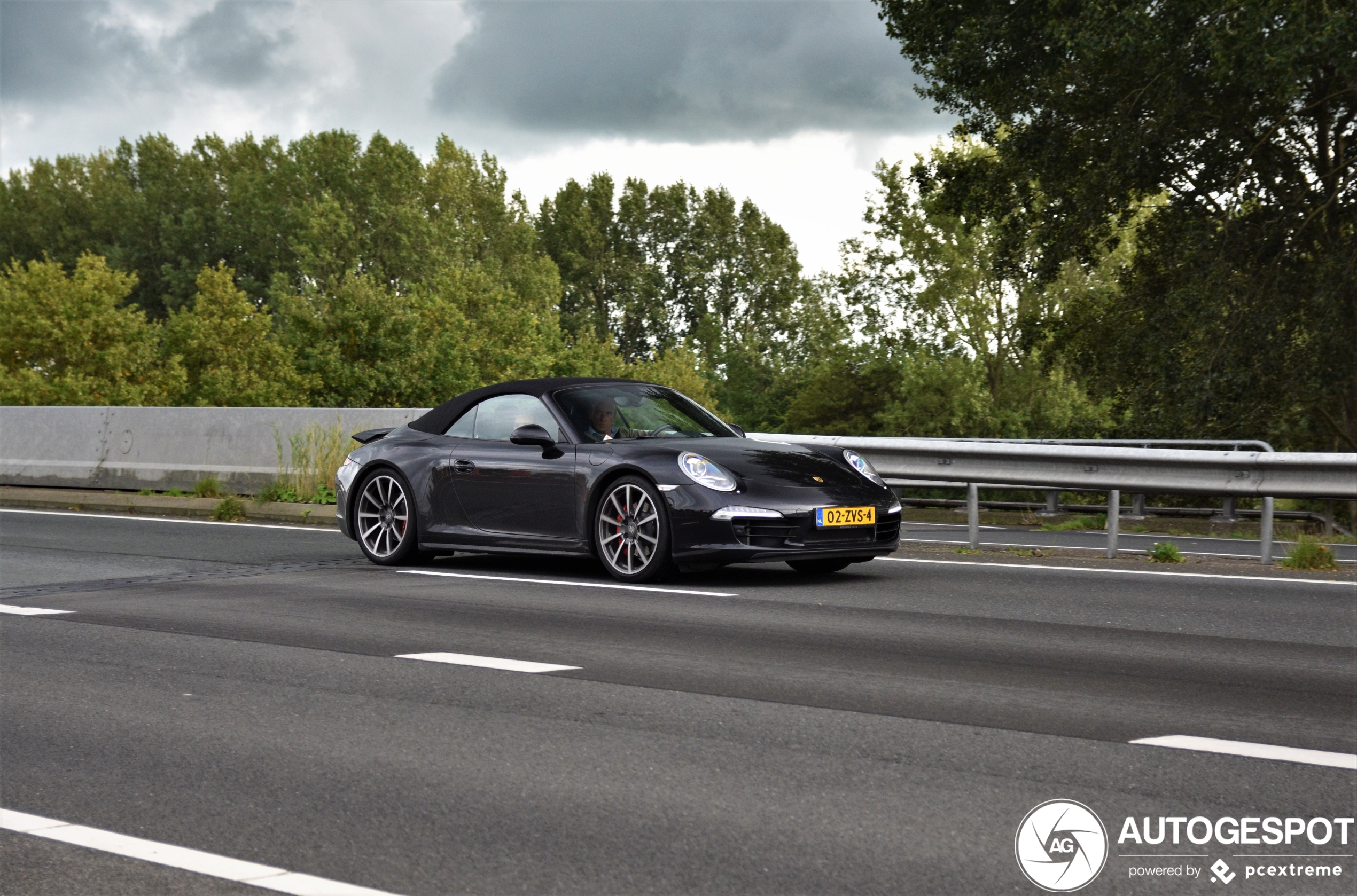 Porsche 991 Carrera 4S Cabriolet MkI