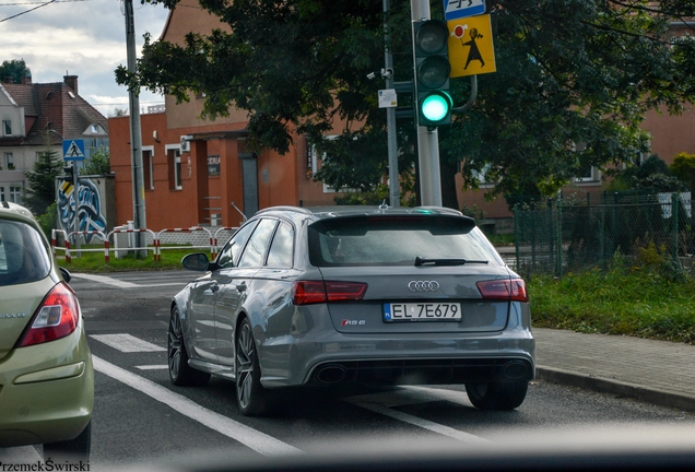 Audi RS6 Avant C7 2015