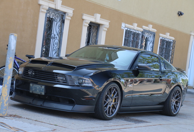 Ford Mustang RTR 2011