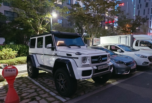 Mercedes-Benz G 500 4X4²