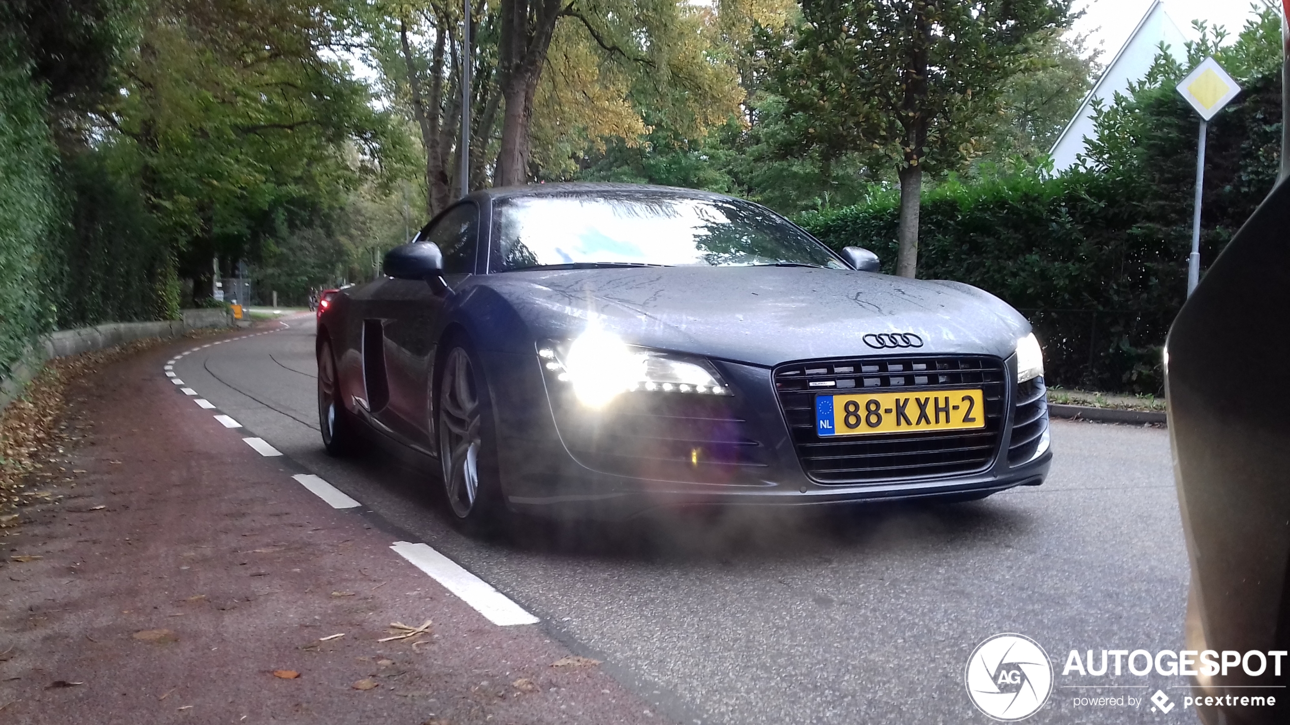 Audi R8