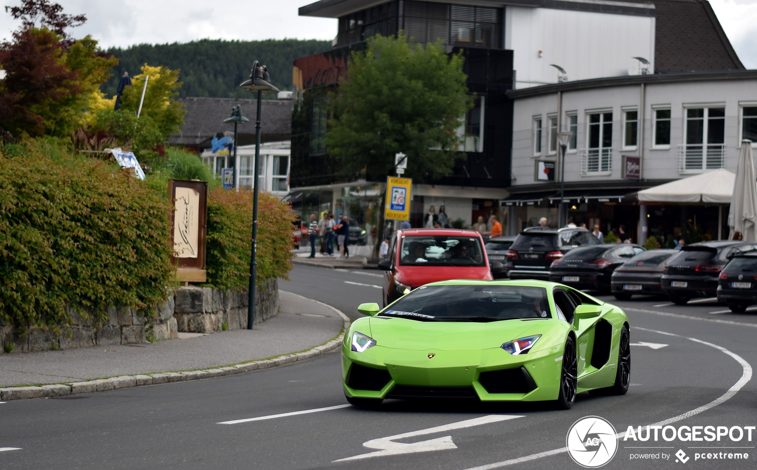 Lamborghini Aventador LP700-4