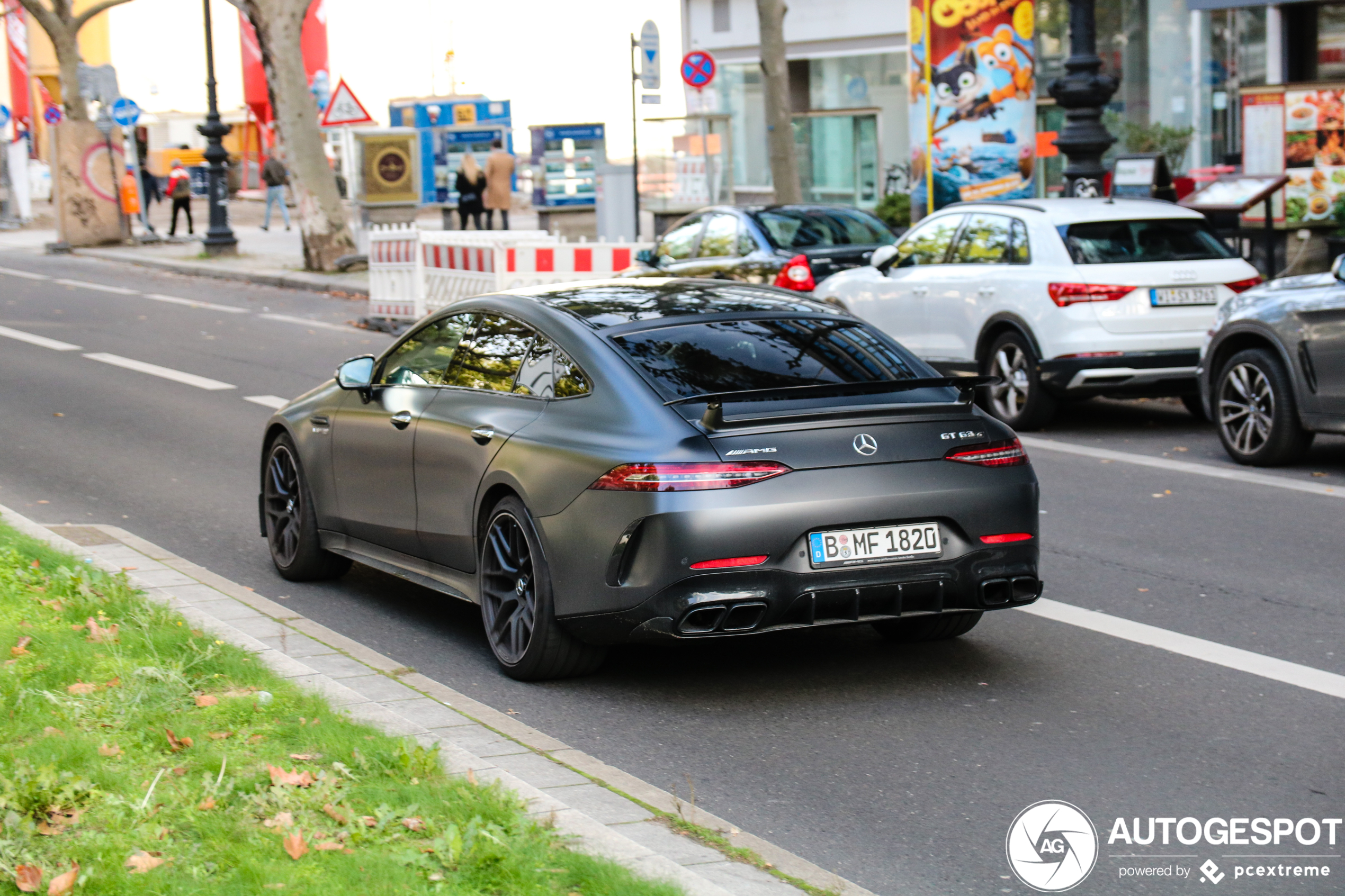 Mercedes-AMG GT 63 S X290