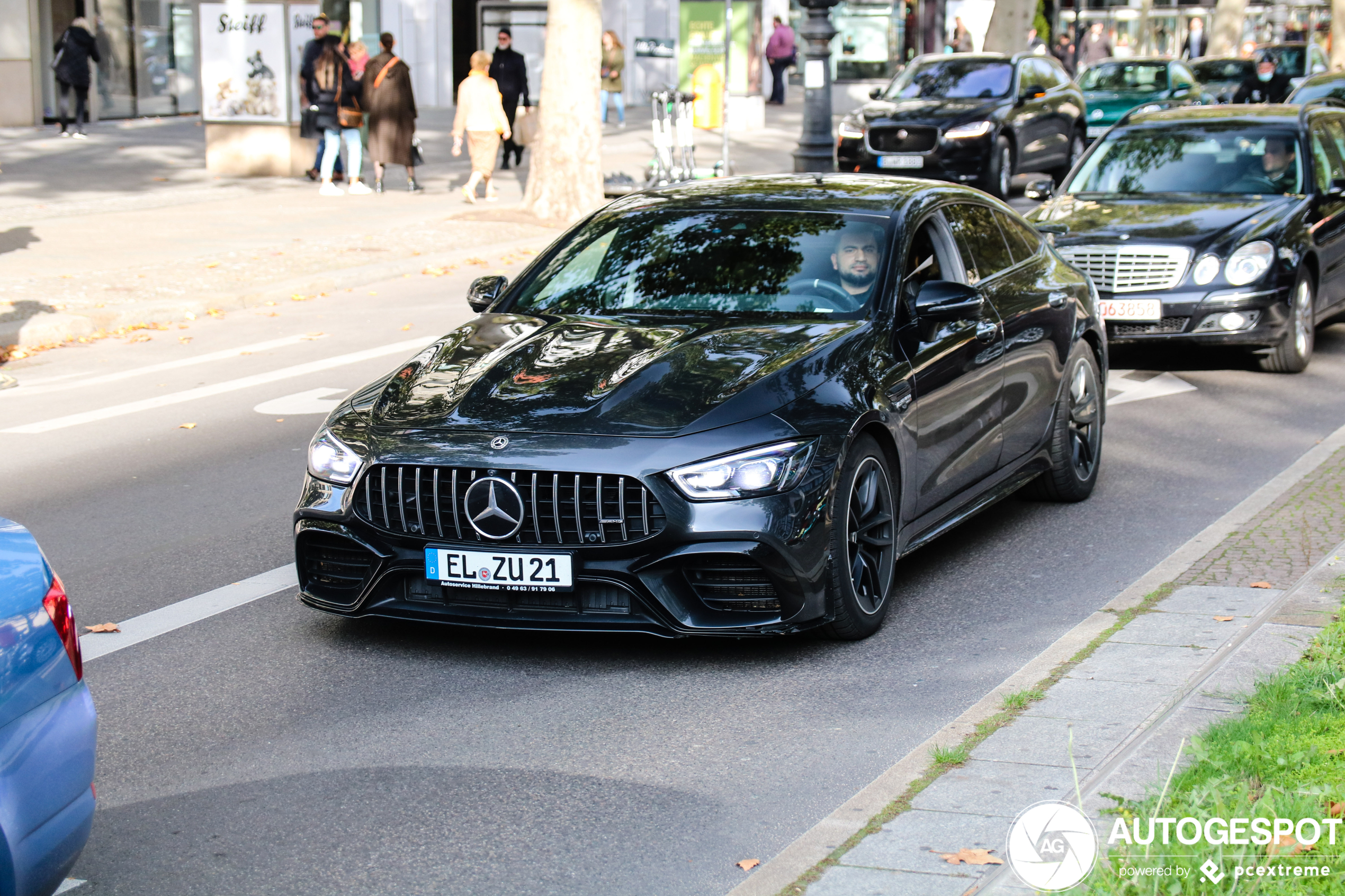 Mercedes-AMG GT 63 S X290