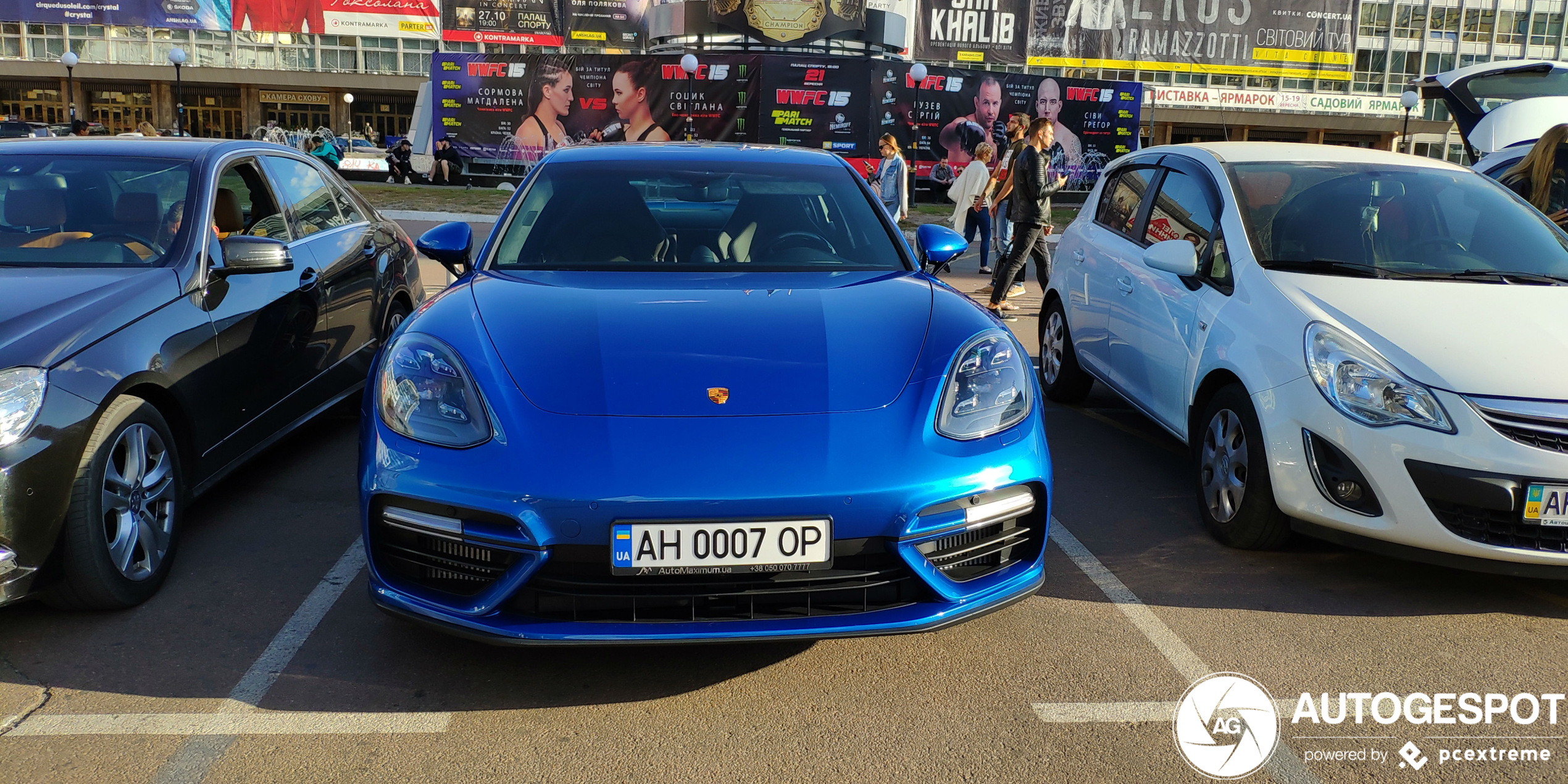 Porsche 971 Panamera Turbo