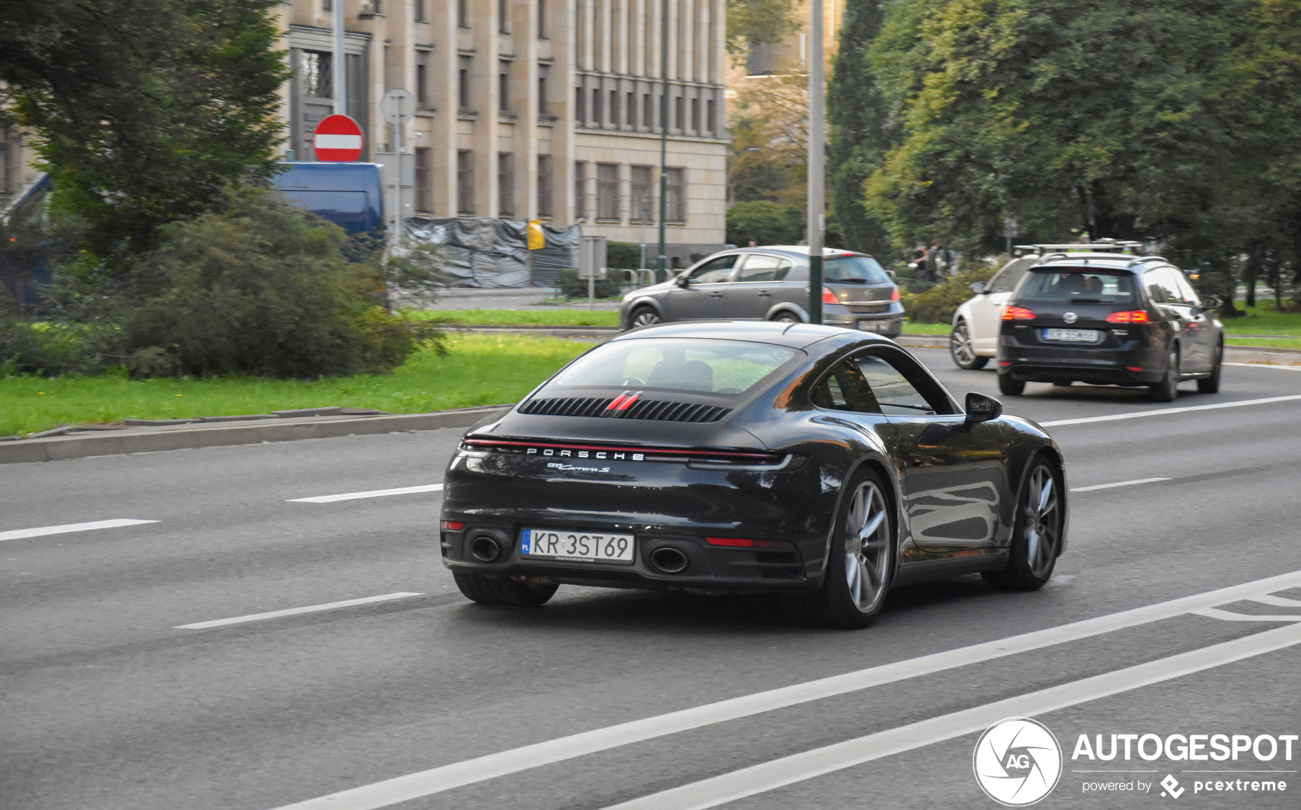 Porsche 992 Carrera S