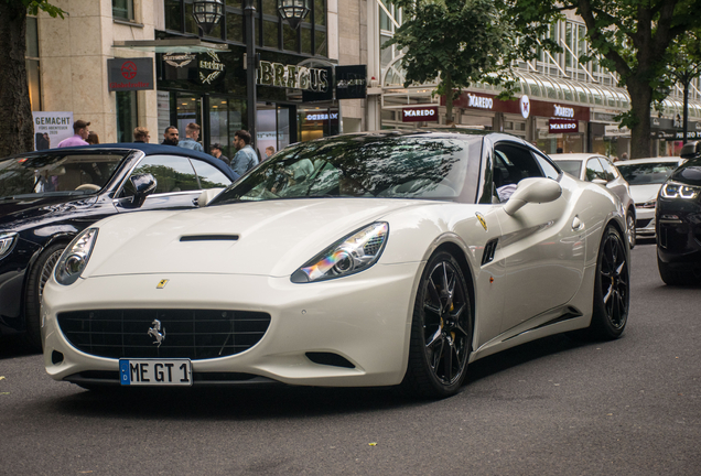 Ferrari California