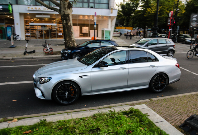 Mercedes-AMG E 63 S W213