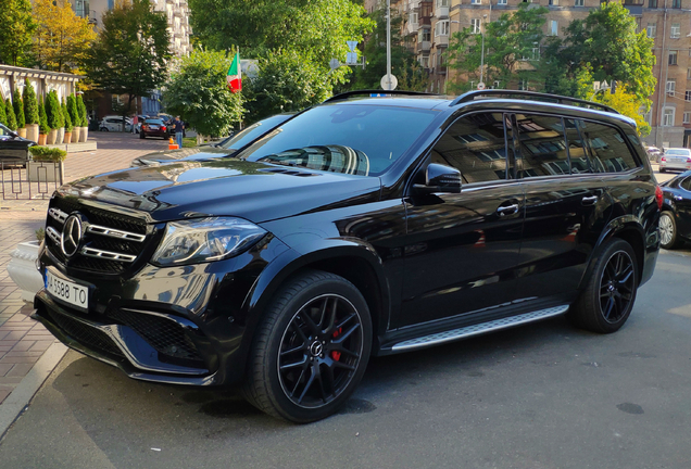 Mercedes-AMG GLS 63 X166