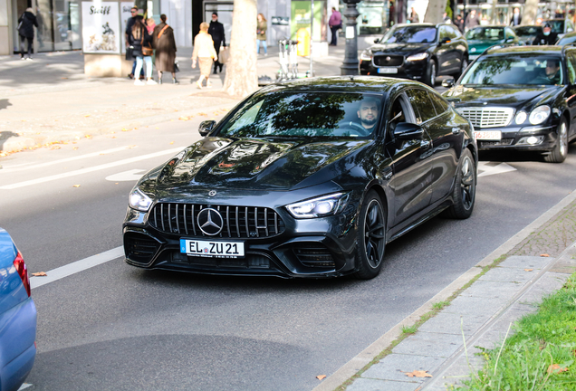 Mercedes-AMG GT 63 S X290