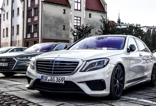 Mercedes-Benz S 63 AMG V222